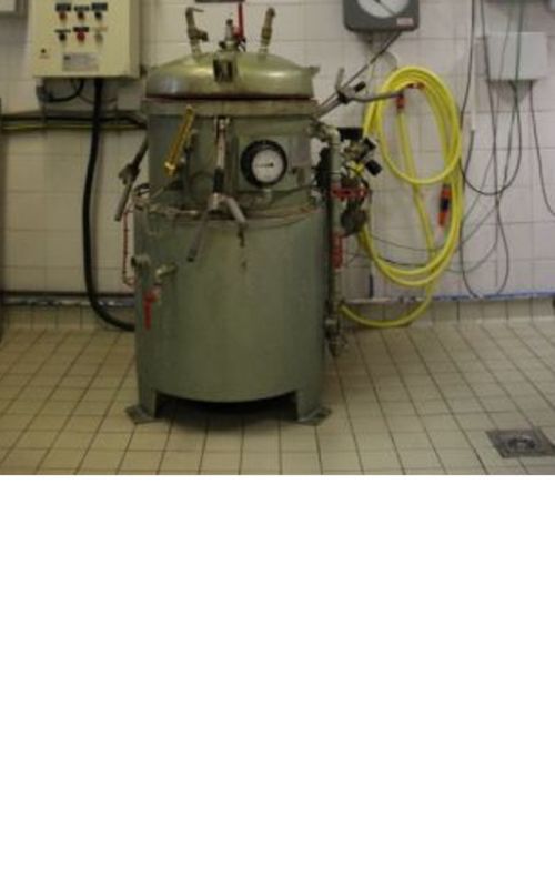 Autoclave électrique vertical